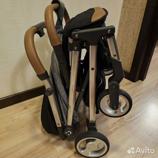 Коляска Gugas plus