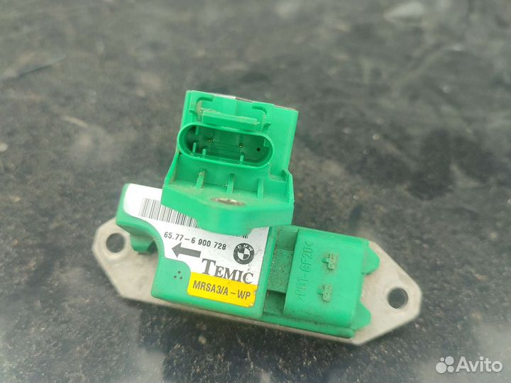 Bmw e39 датчик airbag