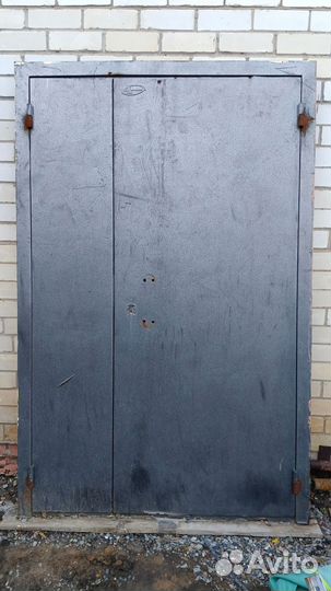 Ворота гаражные металлические бу