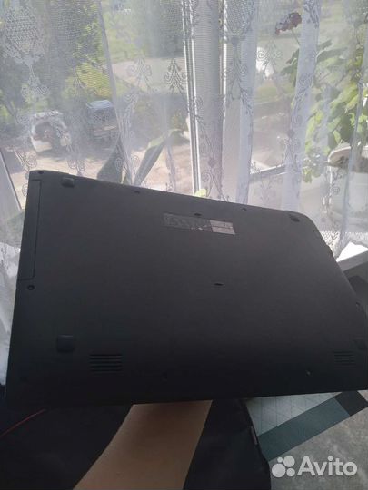 Ноутбук Asus