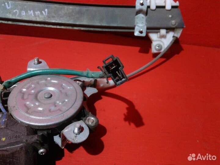 Стеклоподъемник передний правый Шевроле Ланос