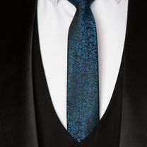 Мужской костюм смокинг, Москва