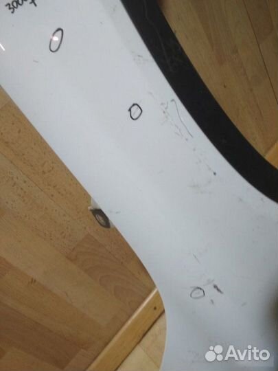 Крыло Mercedes Benz X 156