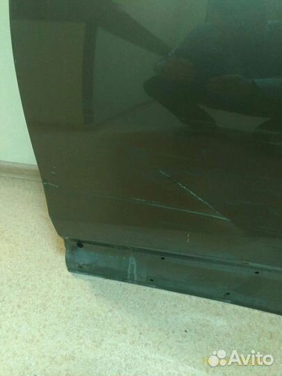 Дверь задняя левая для тойота рав4