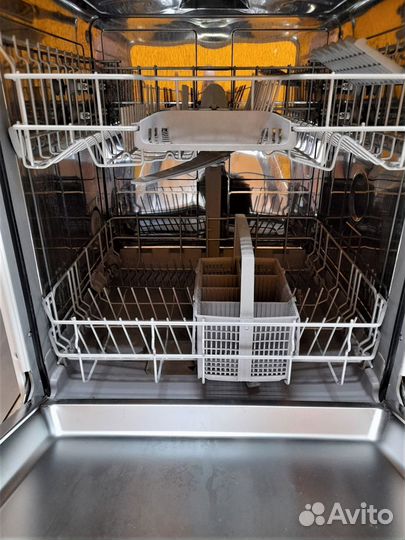 Посудомоечная машина узкая бу Indesit