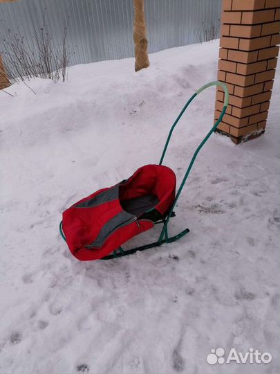 Продам санки