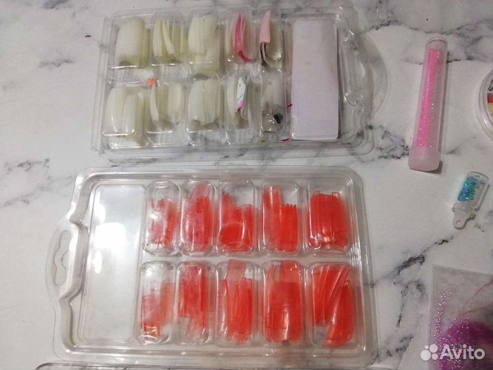 Для наращивания ногтей