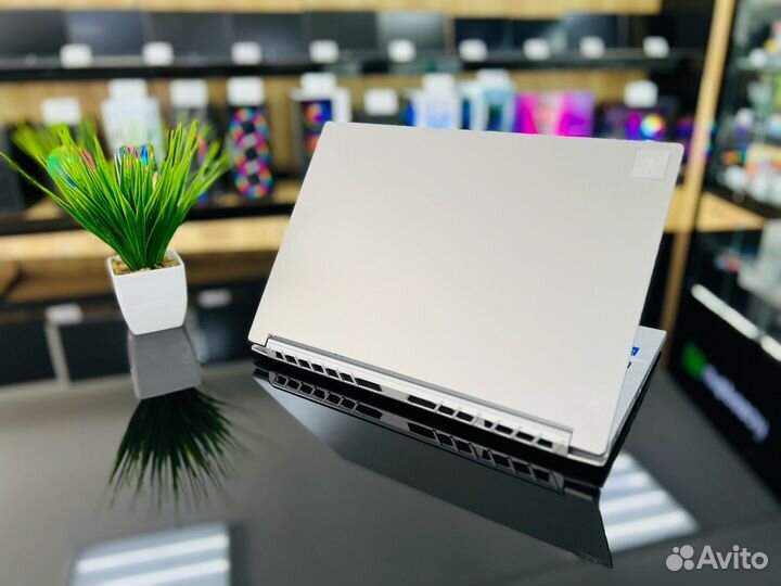 Игровой ноутбук Acer Predator I5-11/RTX 3060/DDR4