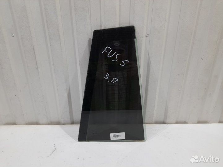 Форточка задняя правая Ford Fusion