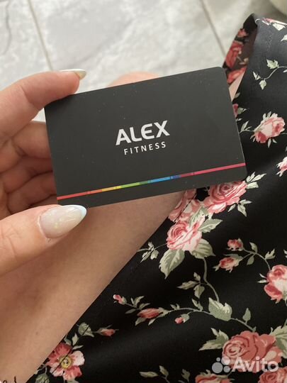 Абонемент в фитнес клуб