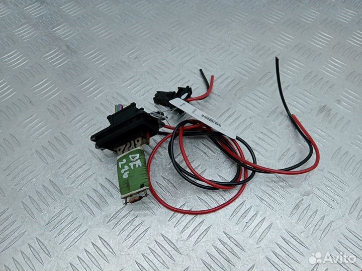 Сопротивление печки Renault Scenic 2 рест. 2008