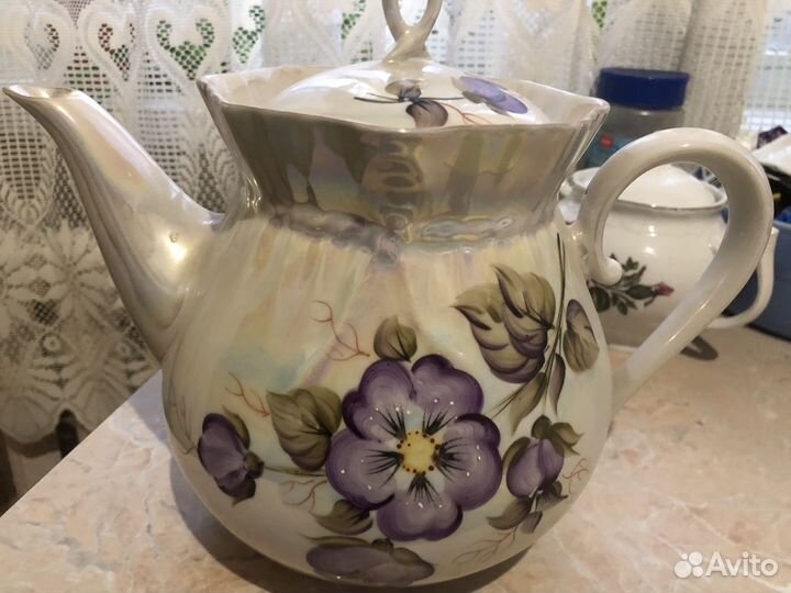 Большой доливной чайник коростень