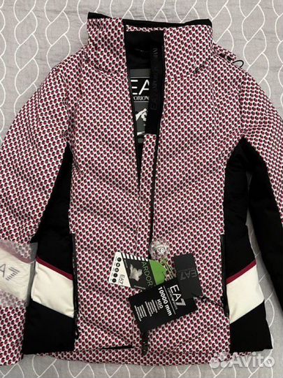 Горнолыжная куртка EA7 Ski Padded - Magenta pois