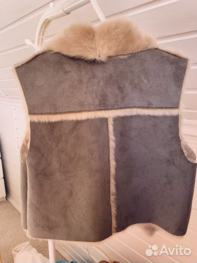 Жилетка для девочки hm