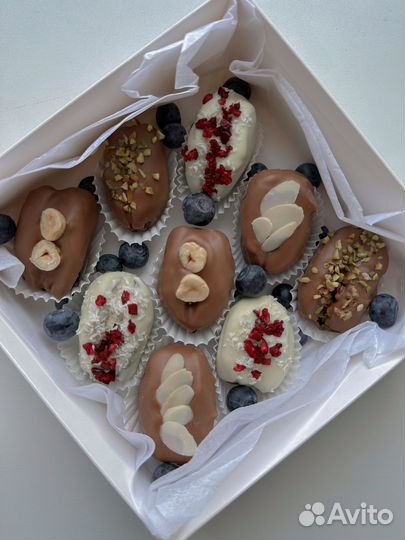 Королевские финики в шоколаде