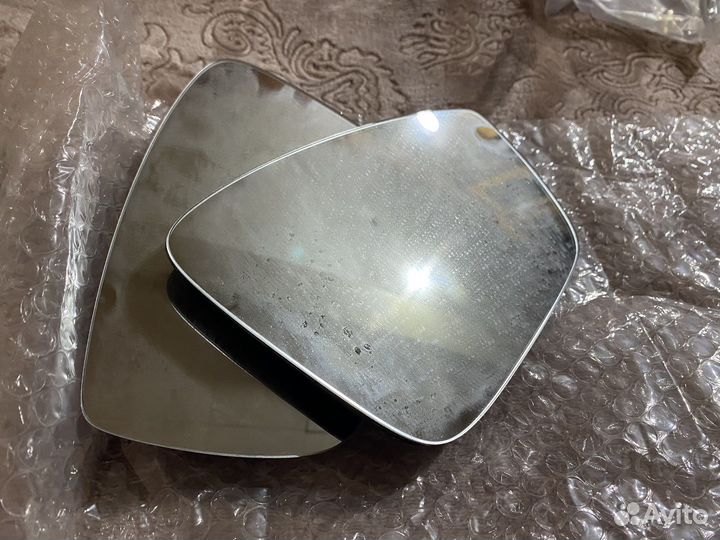 Левое зеркало volkswagen polo