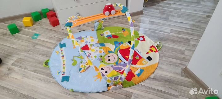 Развивающий коврик