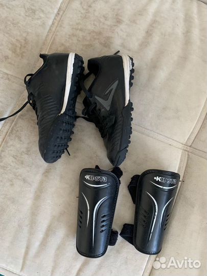 Футбольные бутсы Demix, 28 и защита для голени