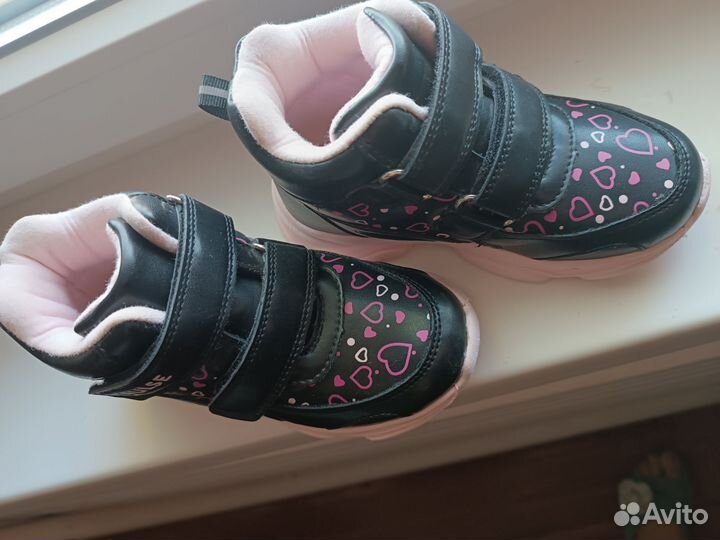 Ботинки на девочку