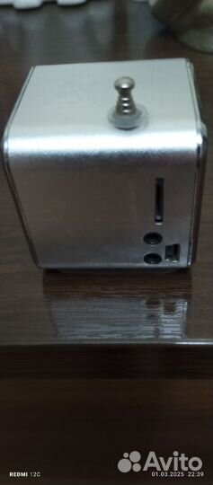 Музыкальная колонка