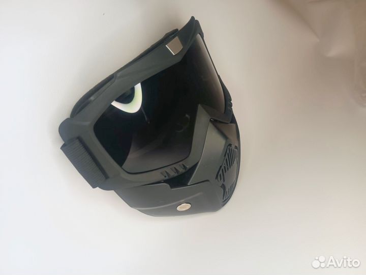 Маска с очками