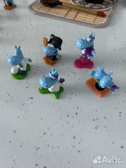 Мелкие игрушки киндеры