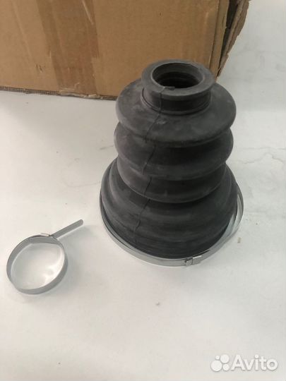 Пыльник шруса внутренний Toyota Hillux