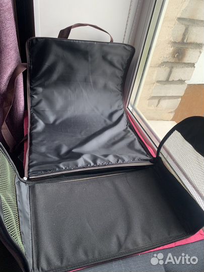 Переноска для кошек и маленьких собак