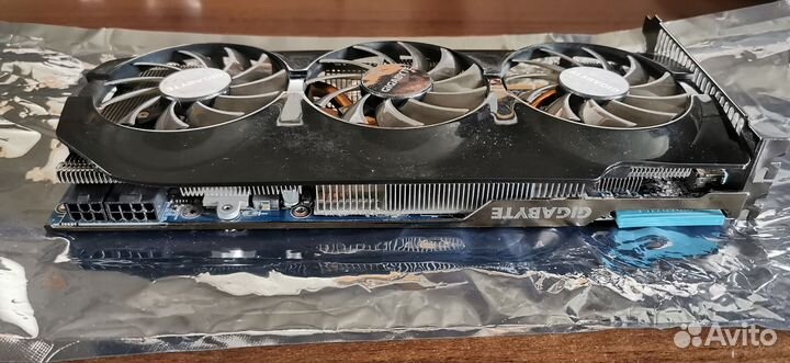 Видеокарта Gigabyte Radeon R9 280X 3Gb