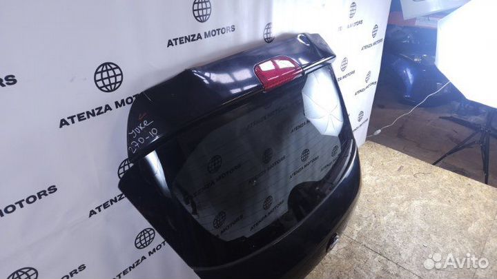 Крышка багажника nissan juke 2011