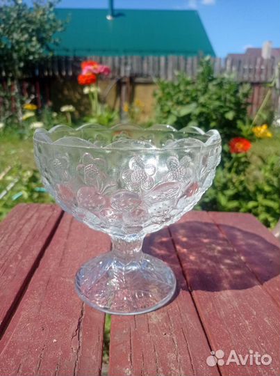 Ваза конфетница хрусталь на ножке СССР