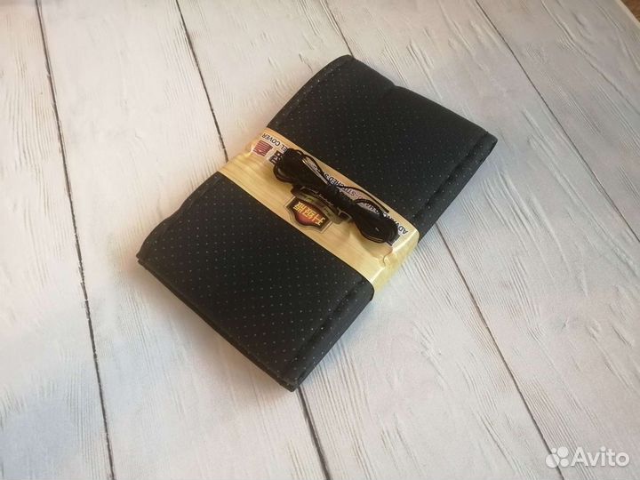 Оплетка кожаная на руль