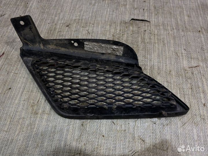 Решетка в бампер левая Примьера Р12 Nissan Primera