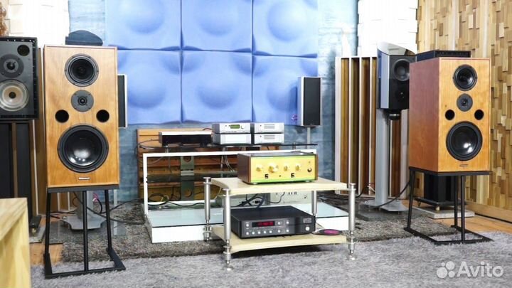 Полочная акустика Spendor Classic 1/2 Англия