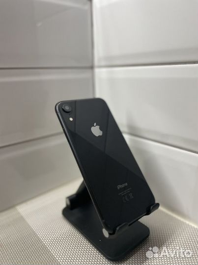 iPhone Xr, 64 ГБ