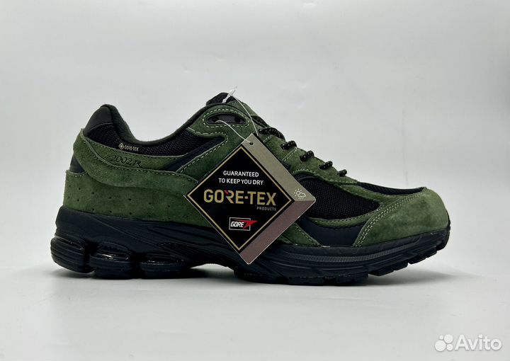 Мужские кроссовки new balance 2002r Gore-Tex