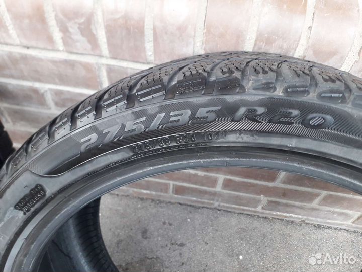 Pirelli Winter Sottozero 3 245/40 R20 и 275/35 R20 102V