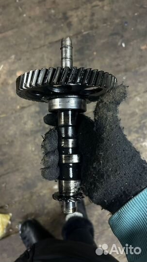 Распредвал Урал нового образца