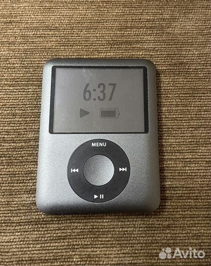 Плеер Apple iPod nano 3 8 GB