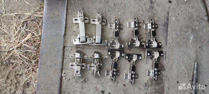 Петли мебельные