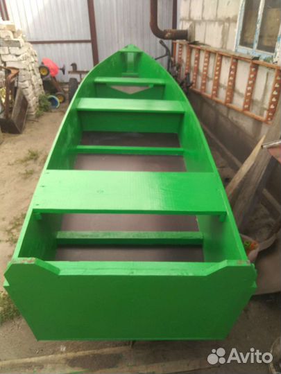 Лодка деревянная под мотор