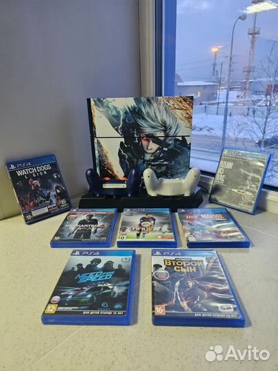 Sony PS4 полный комплект