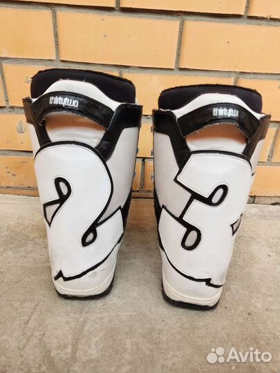 Сноубордические ботинки 32