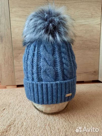 Шапки зимние женские