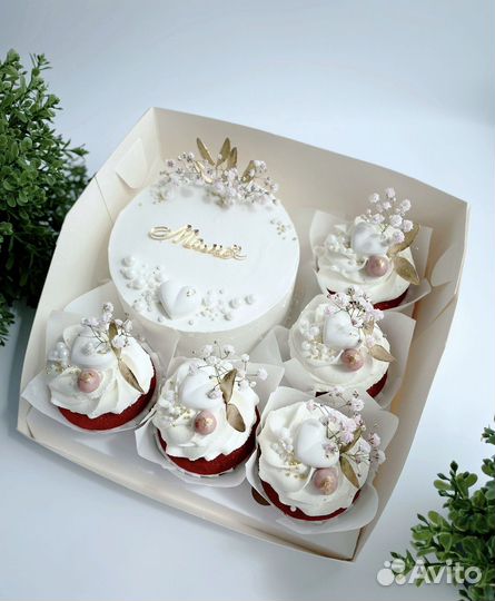 Набор Бенто торт + Капкейки