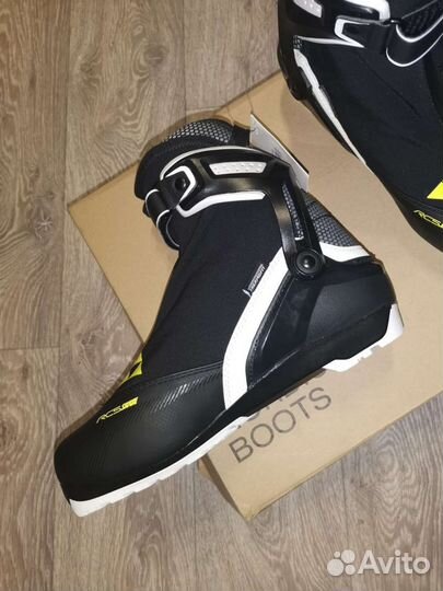 Лыжные ботинки fischer