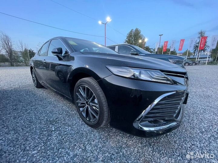 Toyota Camry 2.5 AT, 2023, 1 км