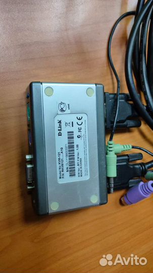 KVM переключатель D-Link KVM-121