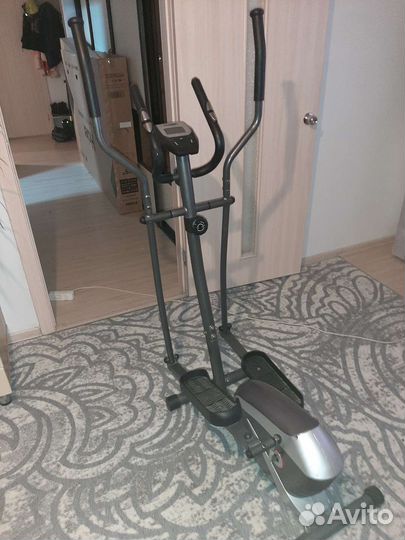 Эллиптический тренажер