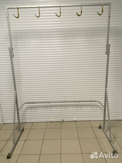 Торговое оборудование для магазина бу